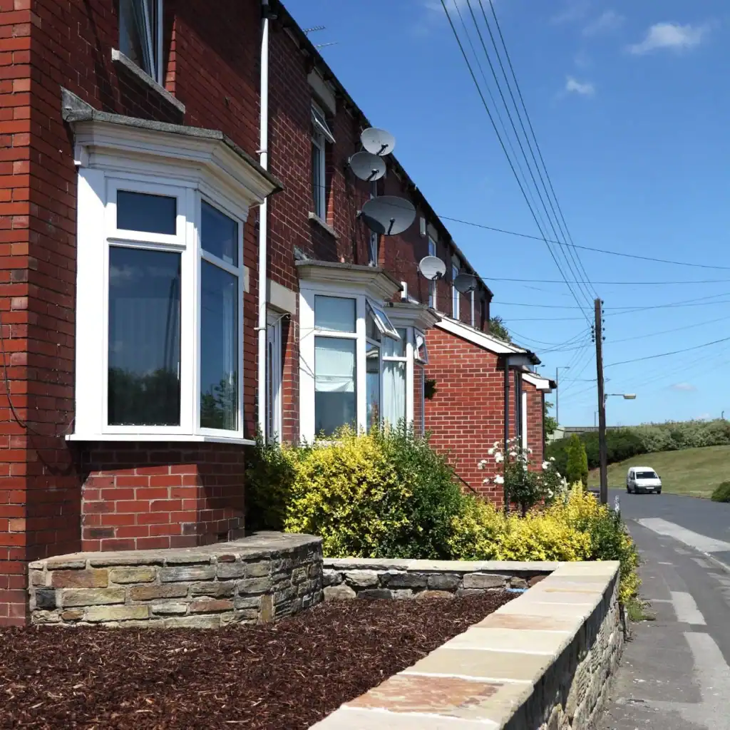 Can a Neighbour Remove Survey Stakes? 3 Min Critical Guide to Avoid Legal Issues 2 Faulkner Party Wall Surveyors Sittingbourne : Can My Neighbour Remove Survey Skates